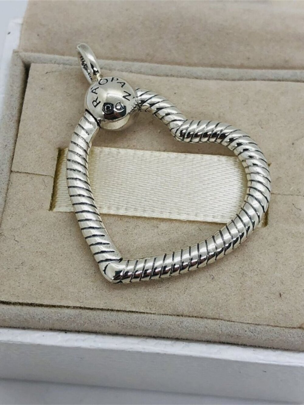 Authentic Pandora Disney The Little Mermaid Enchanted Shell Dangle Charm